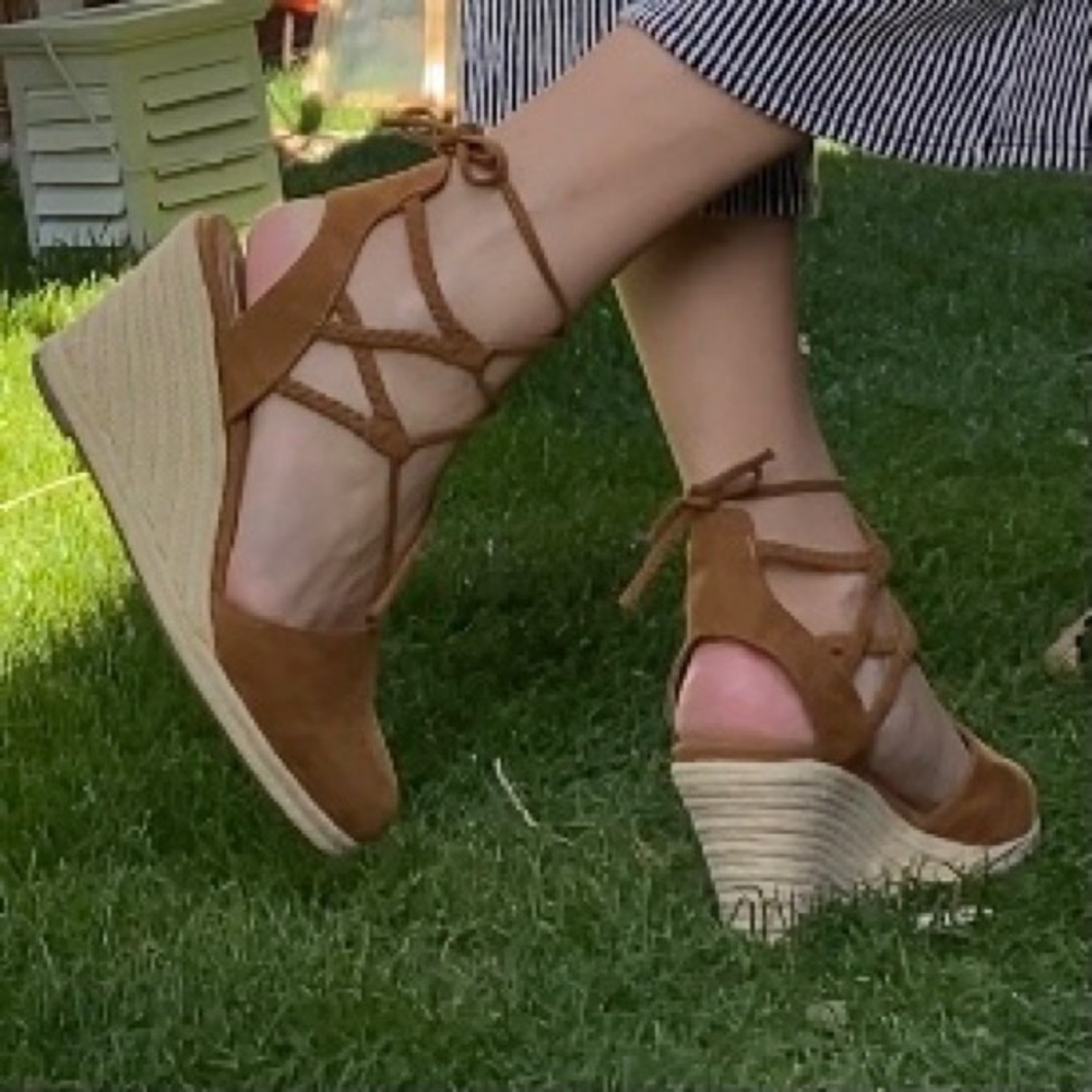 Me too Becca wedge espadrilles
